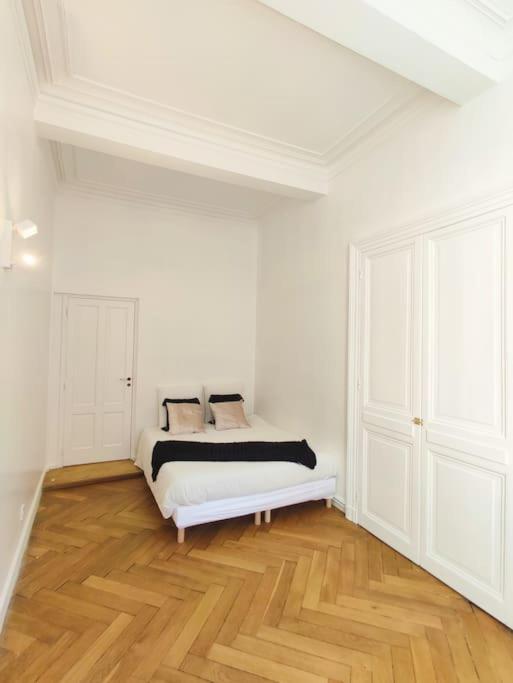 Appartement Carcassonnais Avec Parking Каркассонн Екстер'єр фото